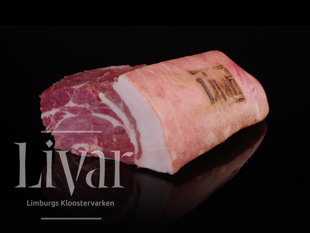 Livar Procureur met zwoerd